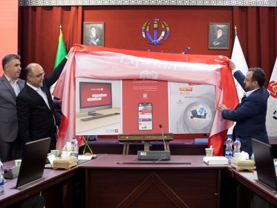 وزیر اقتصاد: پیشگامی بانک ملت در مدیریت جدید سرعت گرفته است