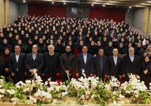 مهدی جهانگیری در آیین تکریم مقام بانوان گروه مالی گردشگری مطرح کرد:توسعه یافتگی تنها با حضور فعال بانوان امکان پذیر است