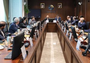 تاکید معاون وزیر اقتصاد بر تداوم حمایت های اگزیم بانک ایران از صادرات کشور