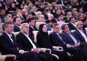 با حضور مقامات اجرایی و مدیرعامل بیمه ایران، سی و دومین همایش ملی و سیزدهمین همایش بین المللی بیمه و توسعه برگزار شد