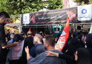 برپایی موکب بانک سینا در مسیر راهپیمایی جاماندگان اربعین حسینی