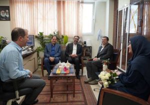 دیدار صمیمانه مدیرعامل با همکاران مدیریت درمان بیمه آسیا